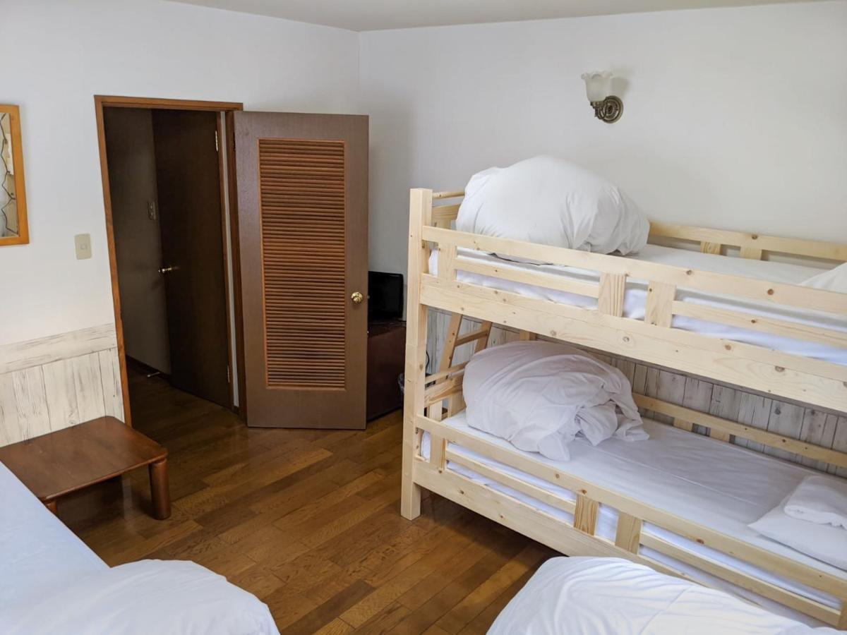 Chalet Banff - 6 Bedroom 6 Bathroom Ski Lodge Нисэко Экстерьер фото